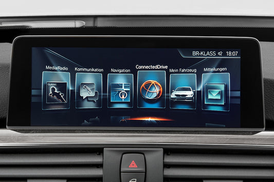 5 Reasons You Need CarPlay On Your European Car!